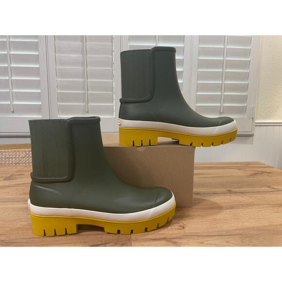 Tory Burch Olive and Mustard Winter Boots - Picture 3 of 12
